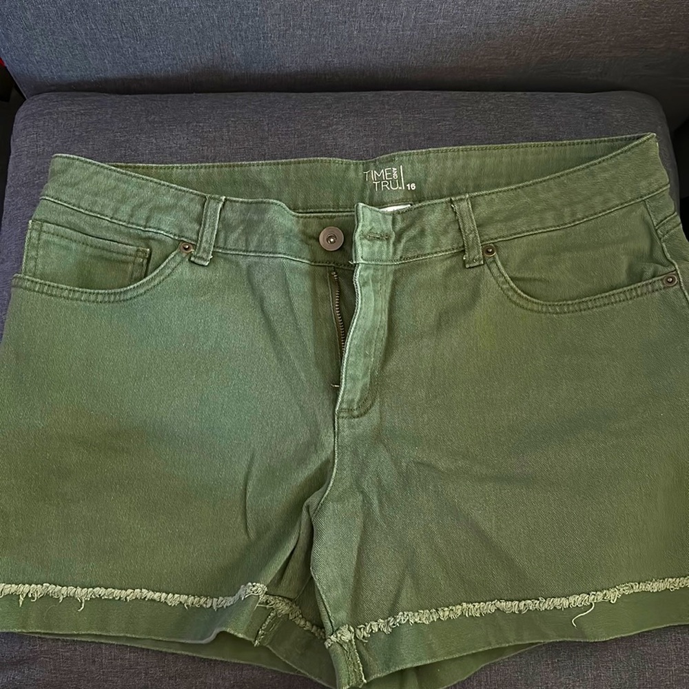 Green shortss